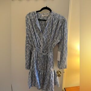 bishop + young Blue and White Leaf Pattern Dress